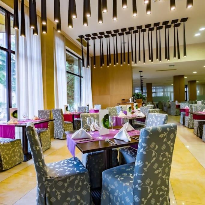 Cozy Apartment In Barcelo Royal Beach Hotel ***** Sunny Beach Exterior foto