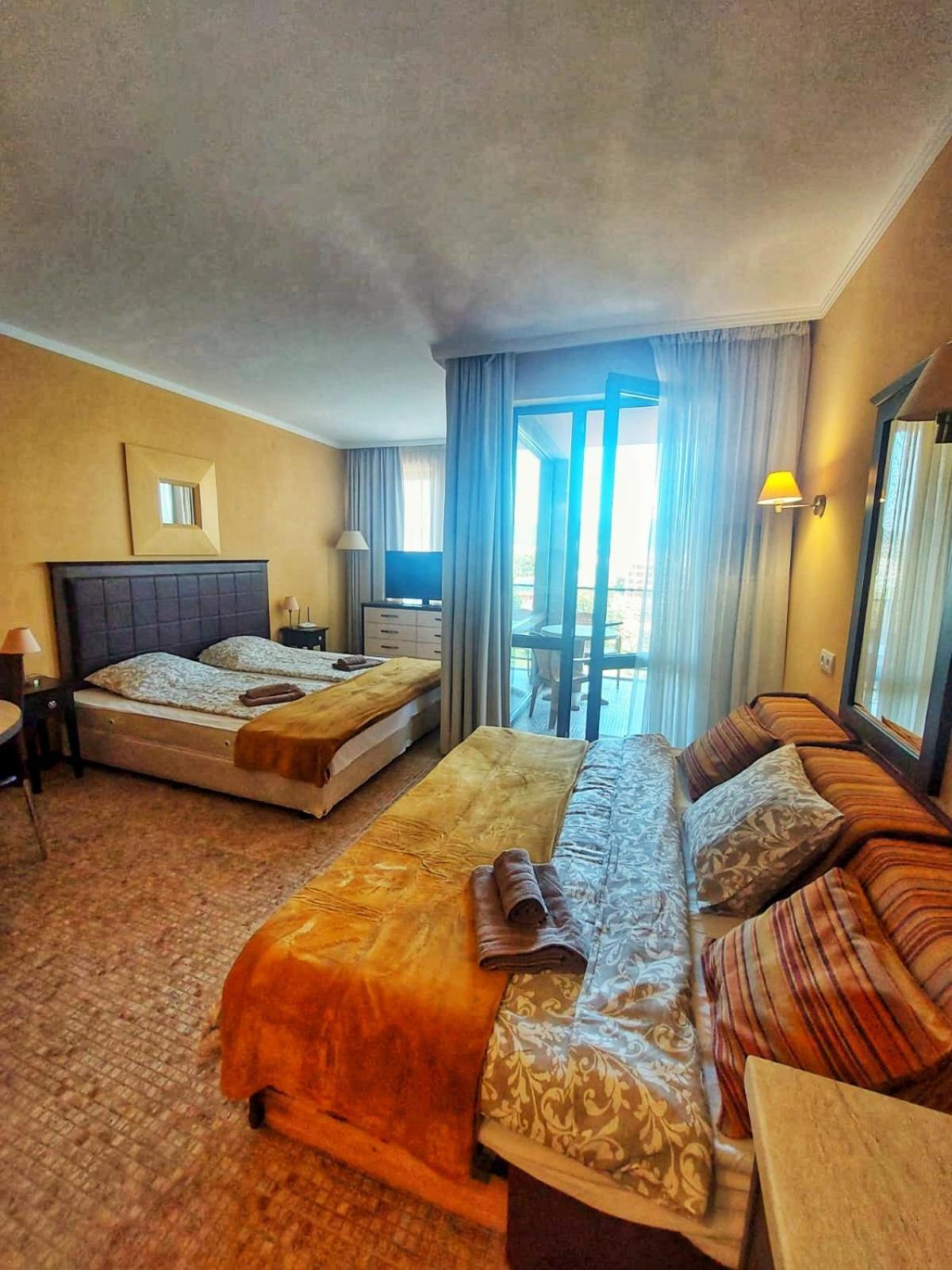 Cozy Apartment In Barcelo Royal Beach Hotel ***** Sunny Beach Exterior foto